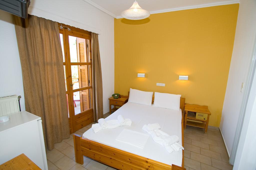 Hotel Aidipsos Loutra Edipsou  Ngoại thất bức ảnh